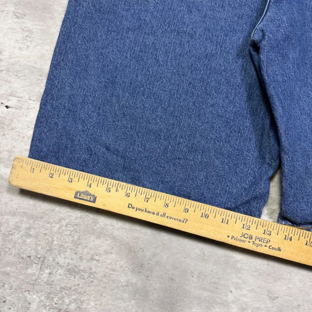 Levis good size